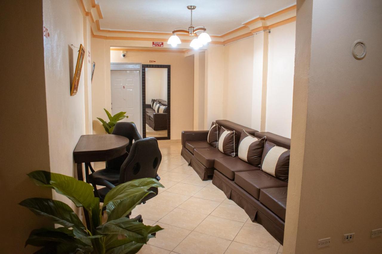 La Pepiniere Hotel Petionville