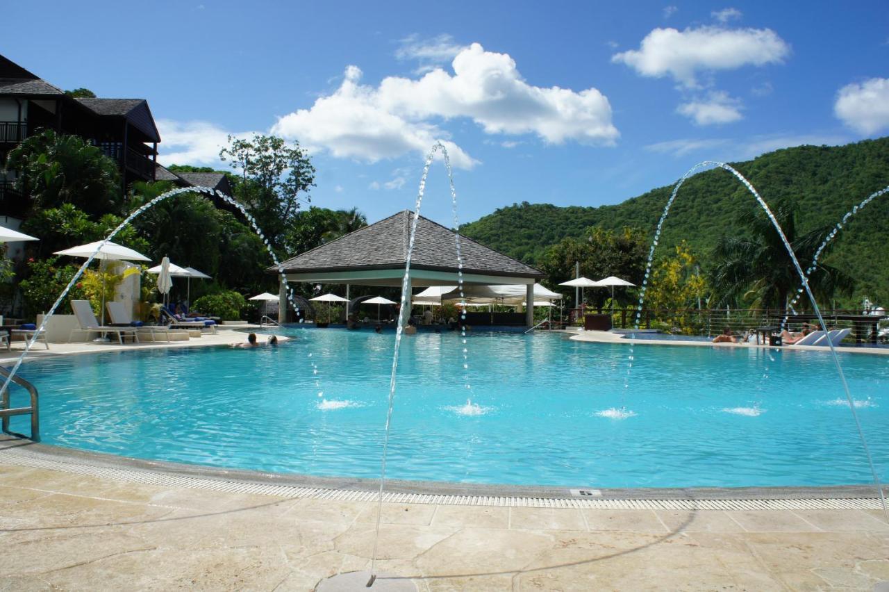 Superb Split Level Waterside Apt, Marigot Bay, St Lucia Wi Apartamento