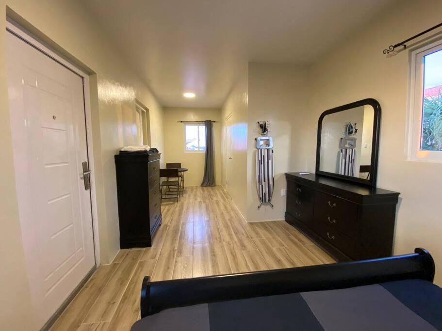 Spacious Minutes From The * Jan Thiel