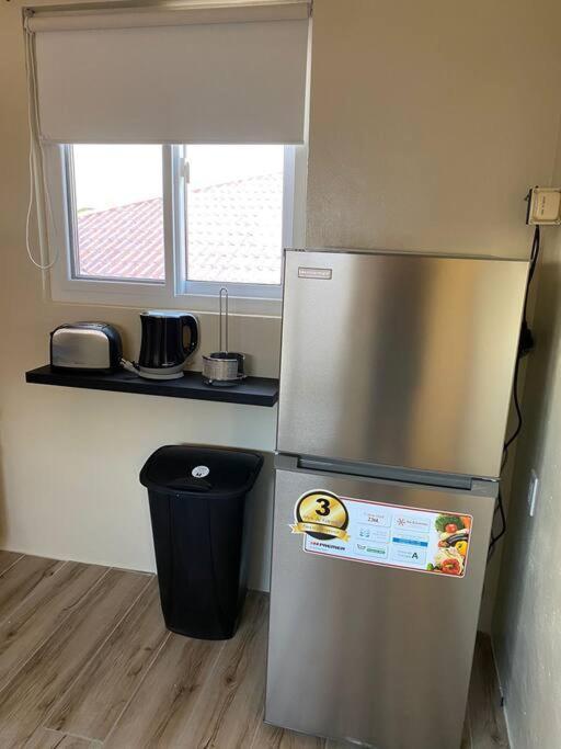 Spacious Minutes From The Apartment