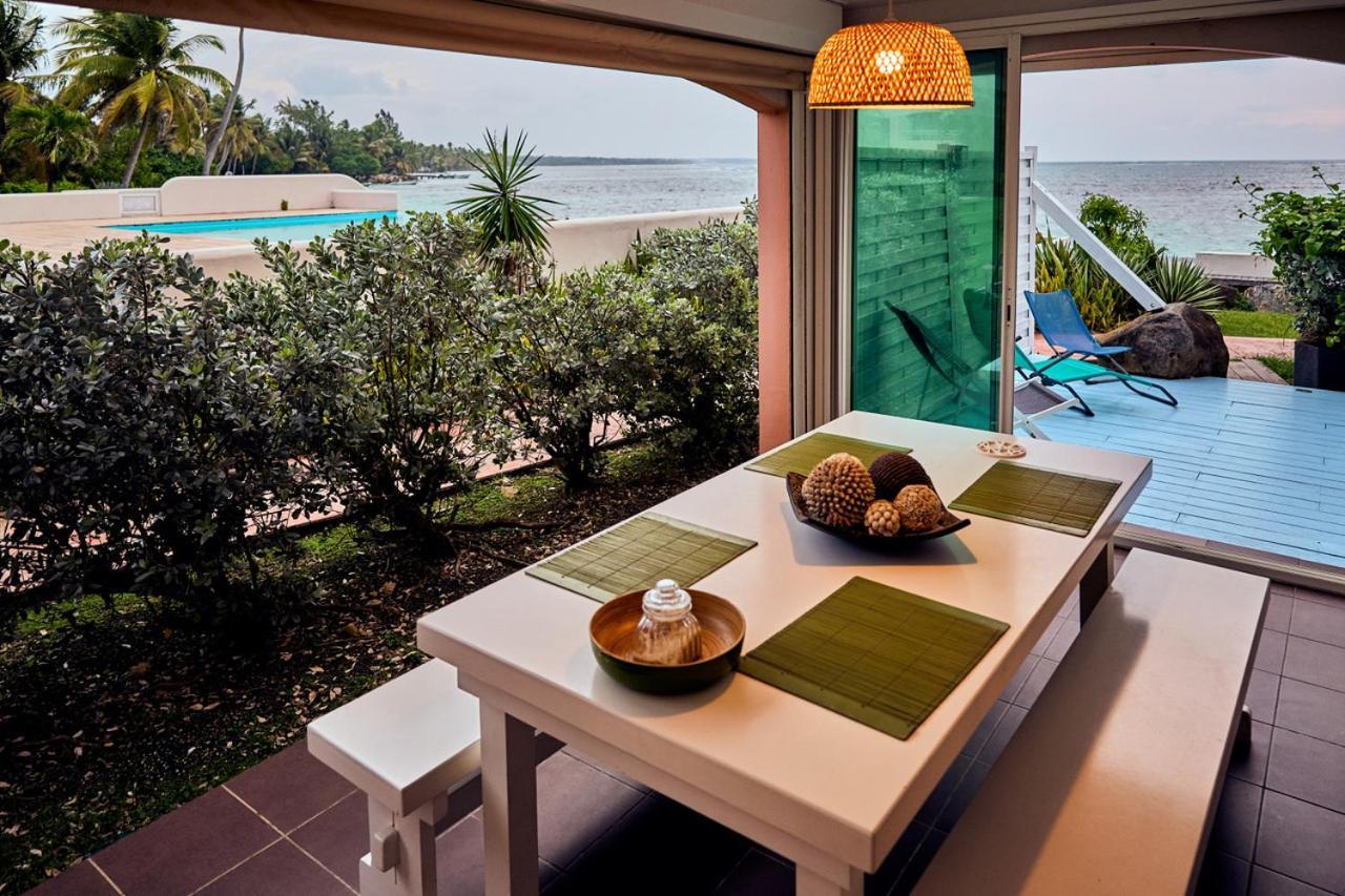 Eden Blue Et Piscine Holiday home *