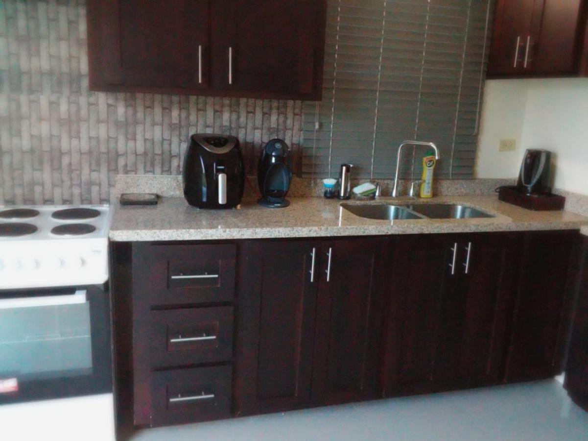 J Ochi Apartment Ocho Rios