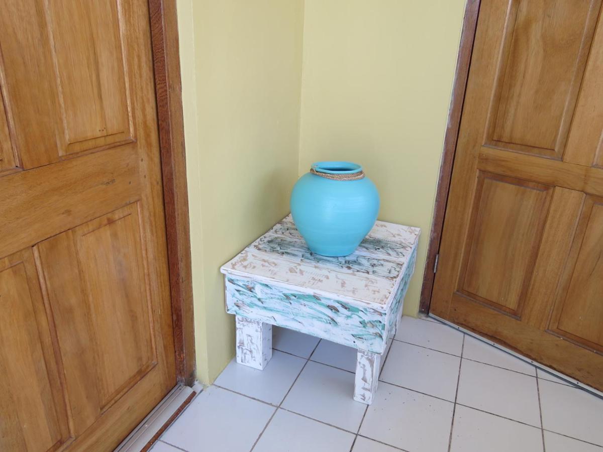 Artist Curacao Apartment