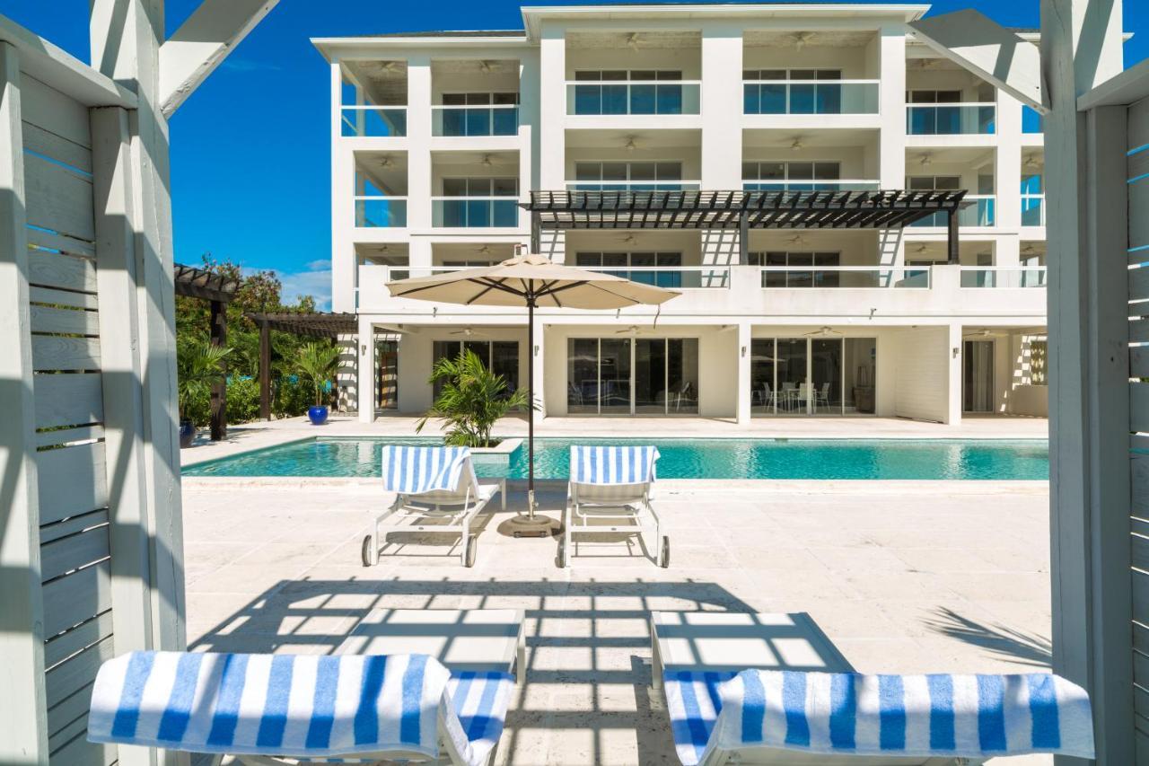 The Tides, Grace Bay 3*