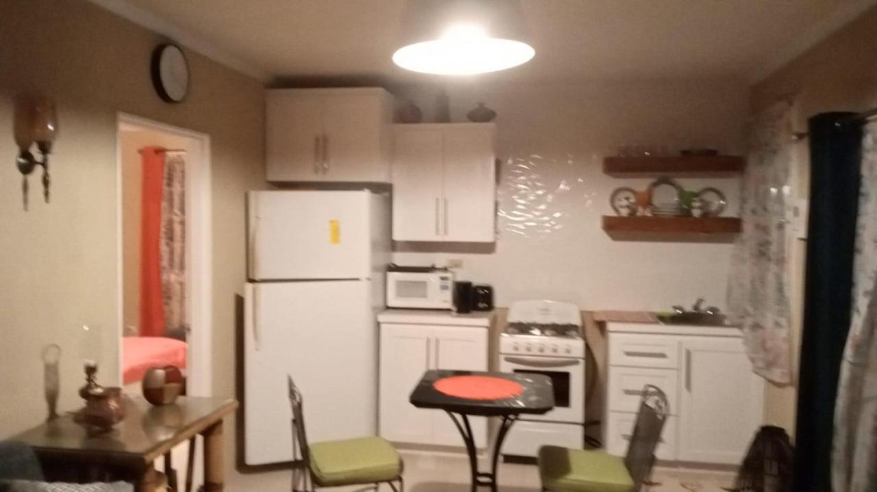 Apartamento Fortescue Cherry Blossom Saint Philip