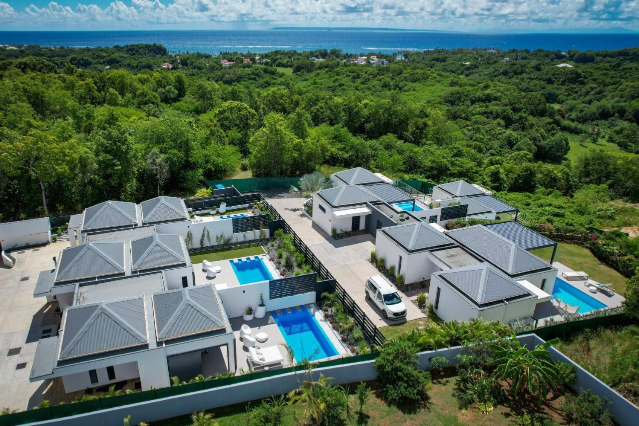 Tropic & Chic Villa