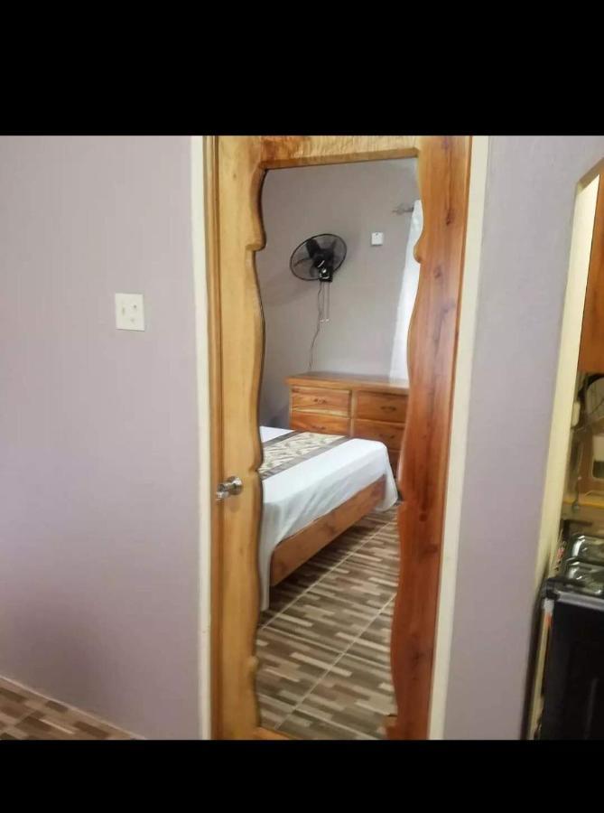 Bed & Breakfast Mesmerize