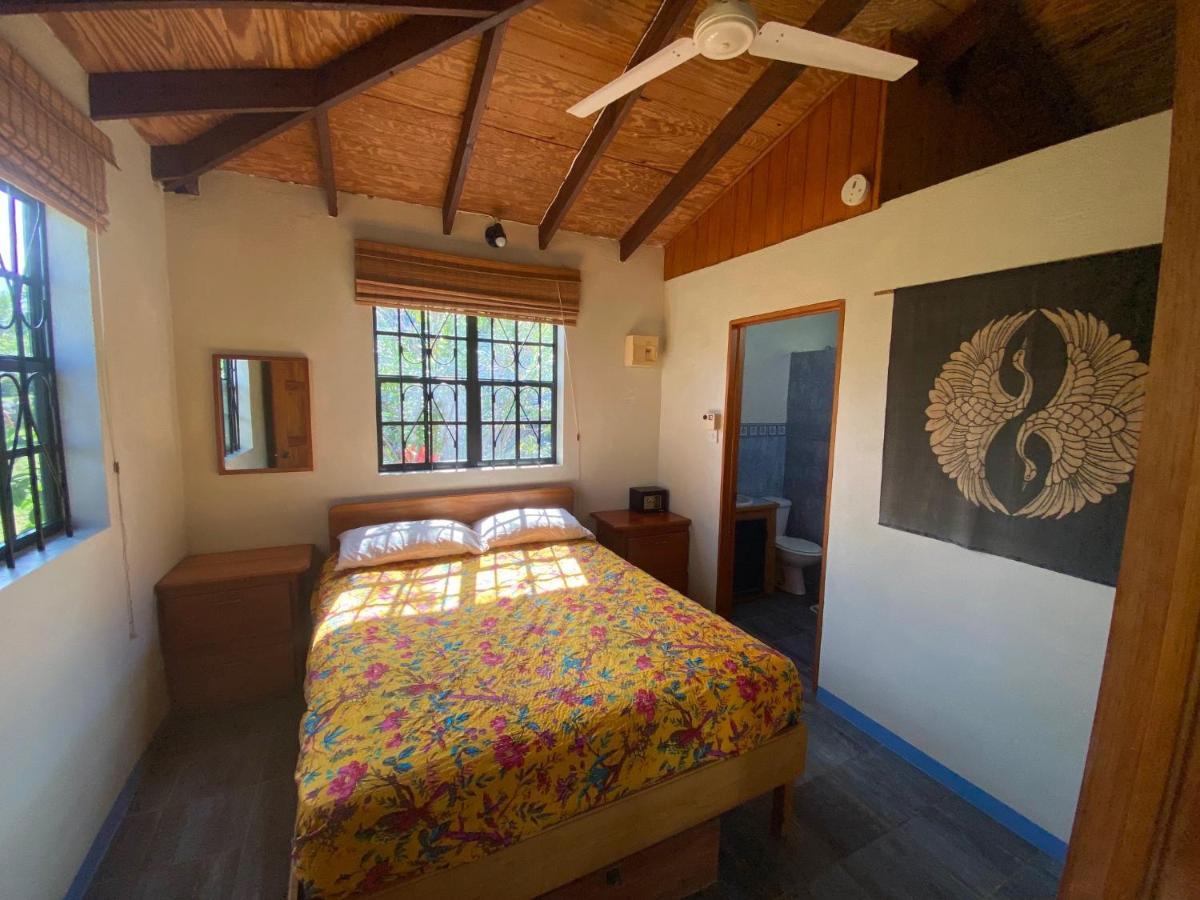 Holiday home Sea Cliff Eco-cottages & Gin Distillery Calibishie