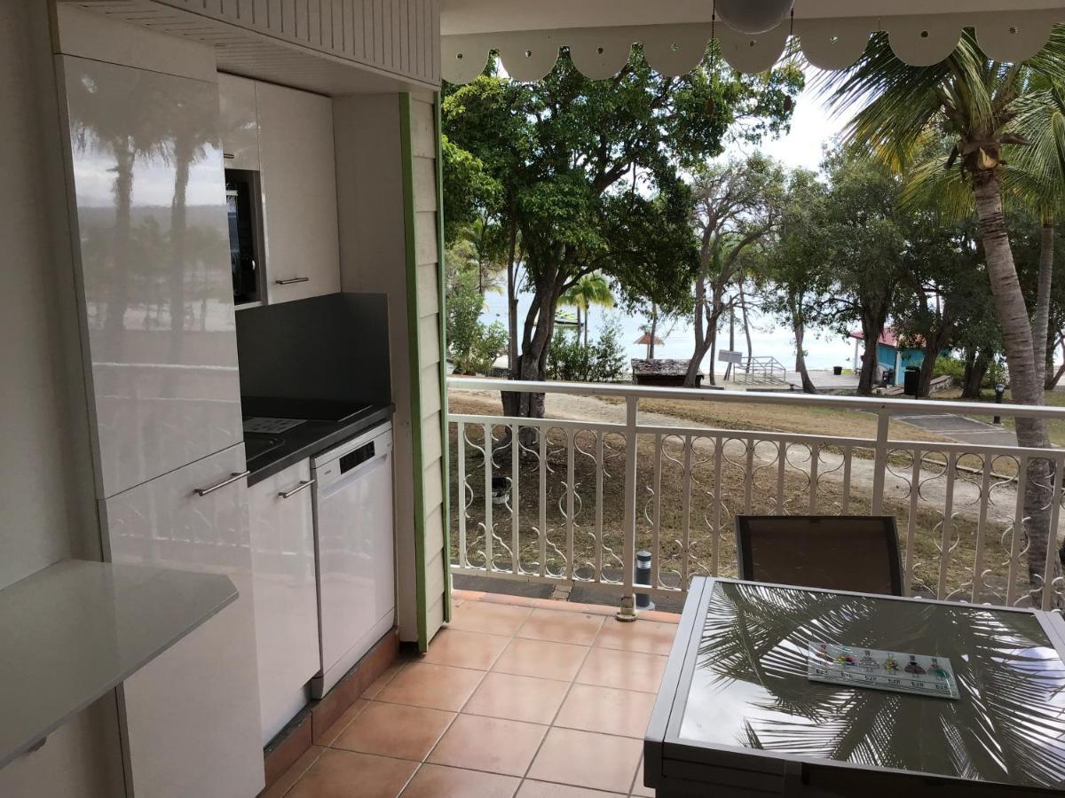 Apartment Martial Tropiques: Beachfront With Sea Views In Ste Anne Sainte-Anne (Grande-Terre)