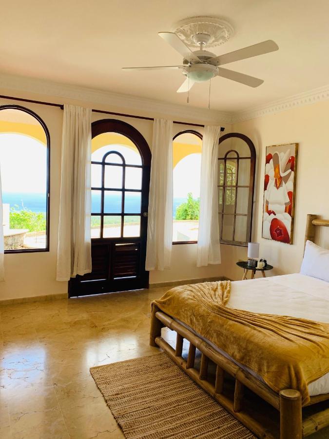 Hospedagem domiciliar El Castillo Tropical *