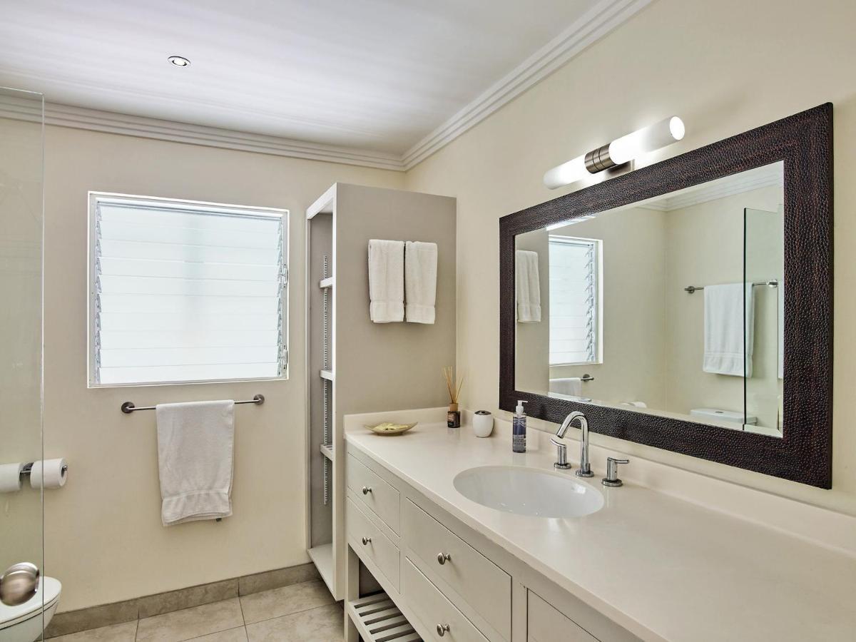 Southwinds Is A Three Bedroom Front With A Beautiful Big In Casa de férias Saint Peter