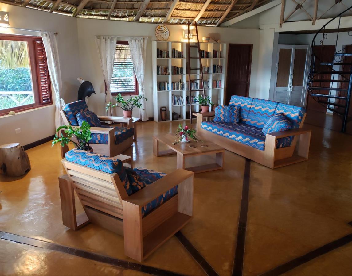 Punta Coral * El Francés