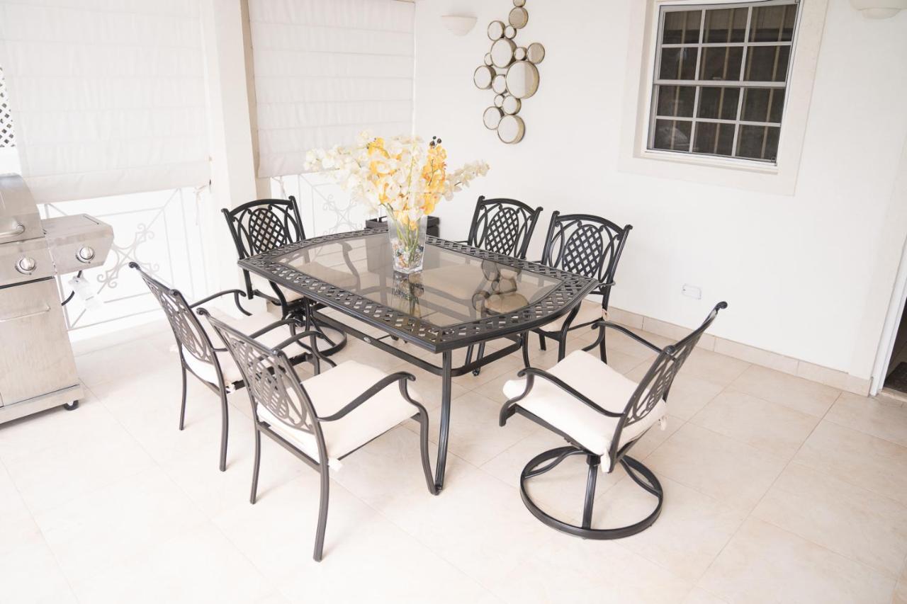 Bianca Bay 3 Bedroom West Coast Front Saint James