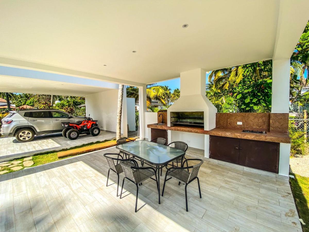 Calma, Luxury For Big Groups At The With Large Pool Villa