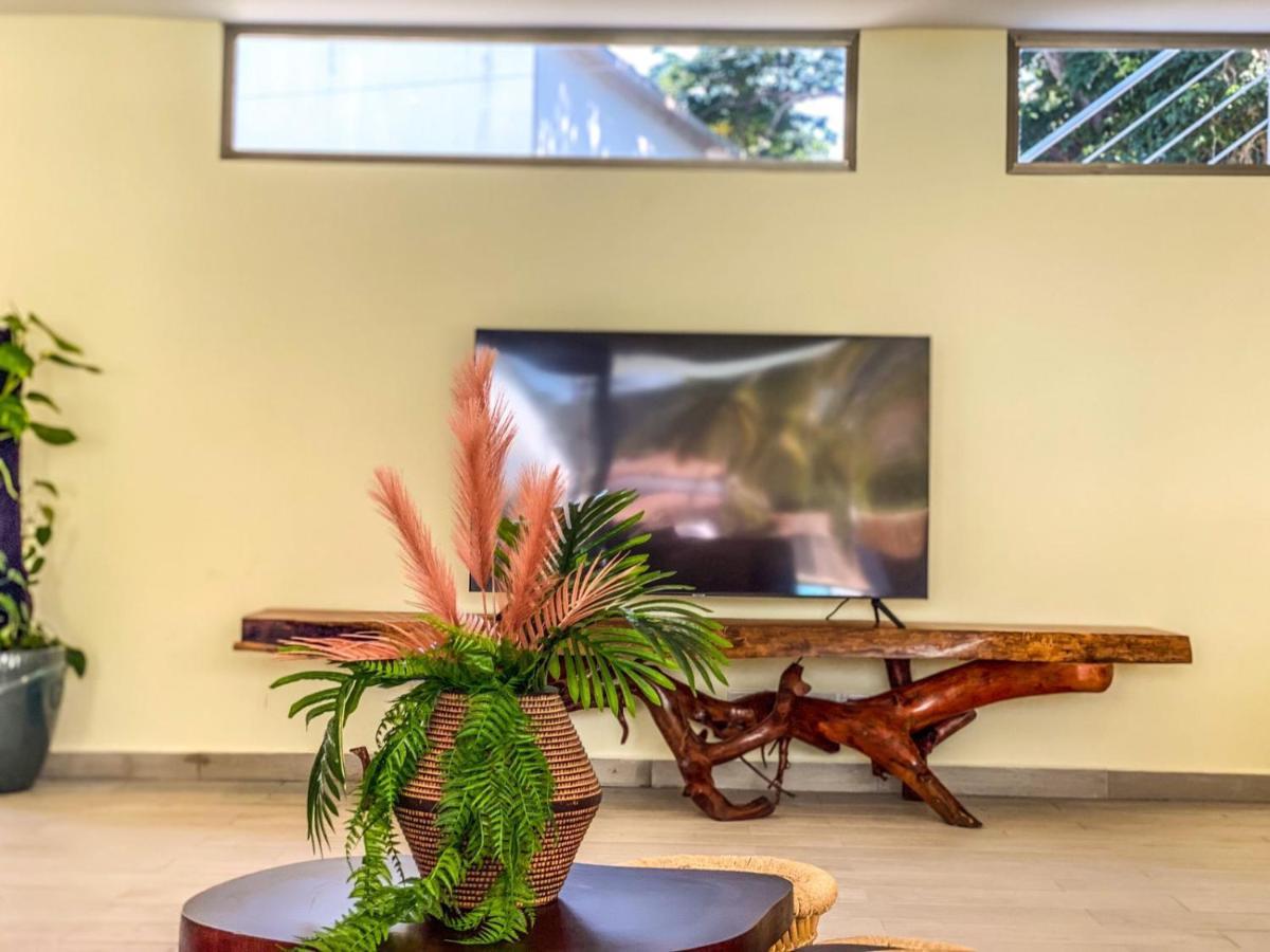 Calma, Luxury For Big Groups At The With Large Pool Villa Las Terrenas