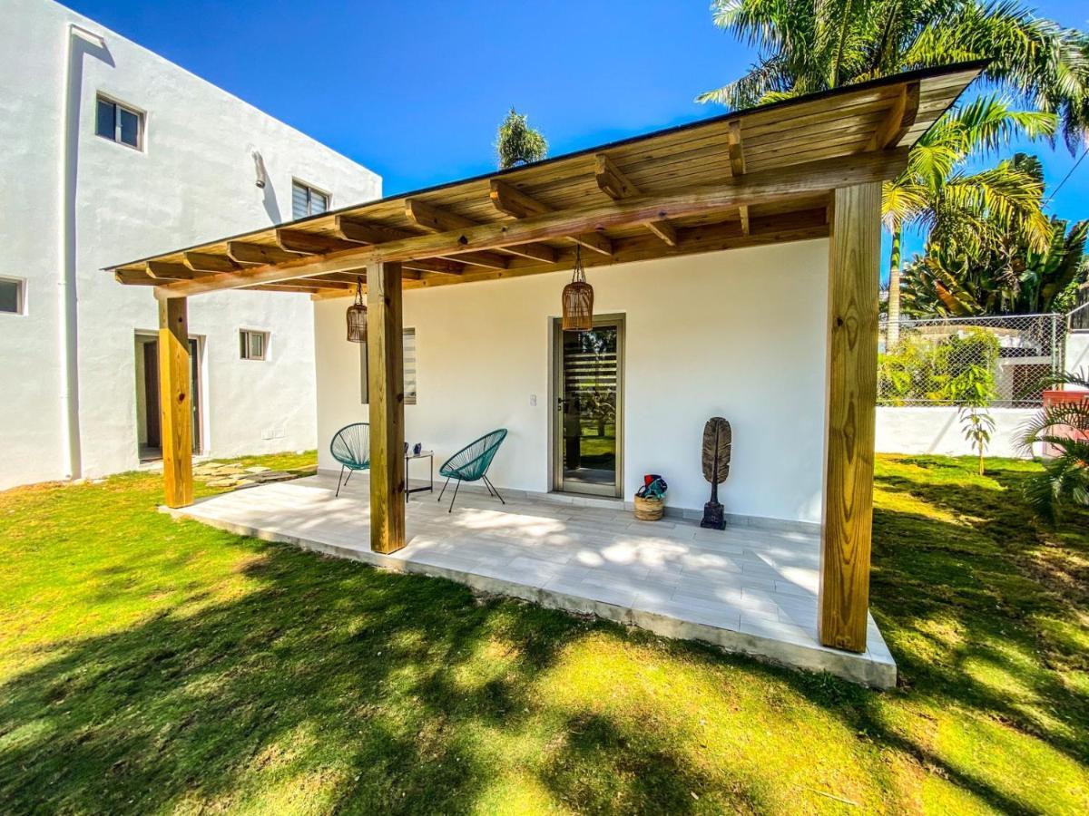 Calma, Luxury For Big Groups At The With Large Pool Villa Las Terrenas