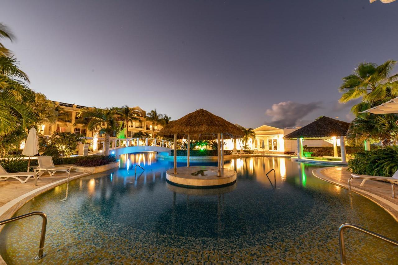 Resort The Atrium Grace Bay