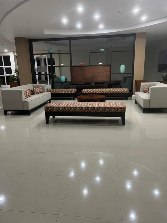 Bayfront & Apartamento Portmore