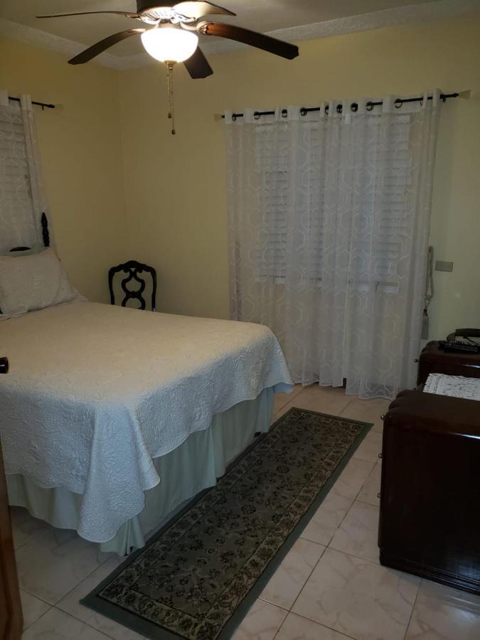 Cliffe Ranch * Mandeville