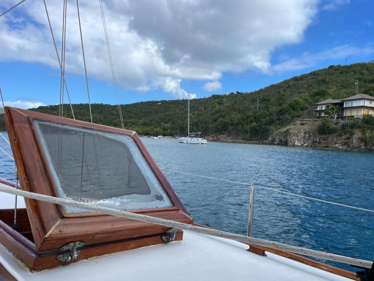 St Thomas On Sailboat Ragamuffin Incl Meals Water Toys Botel