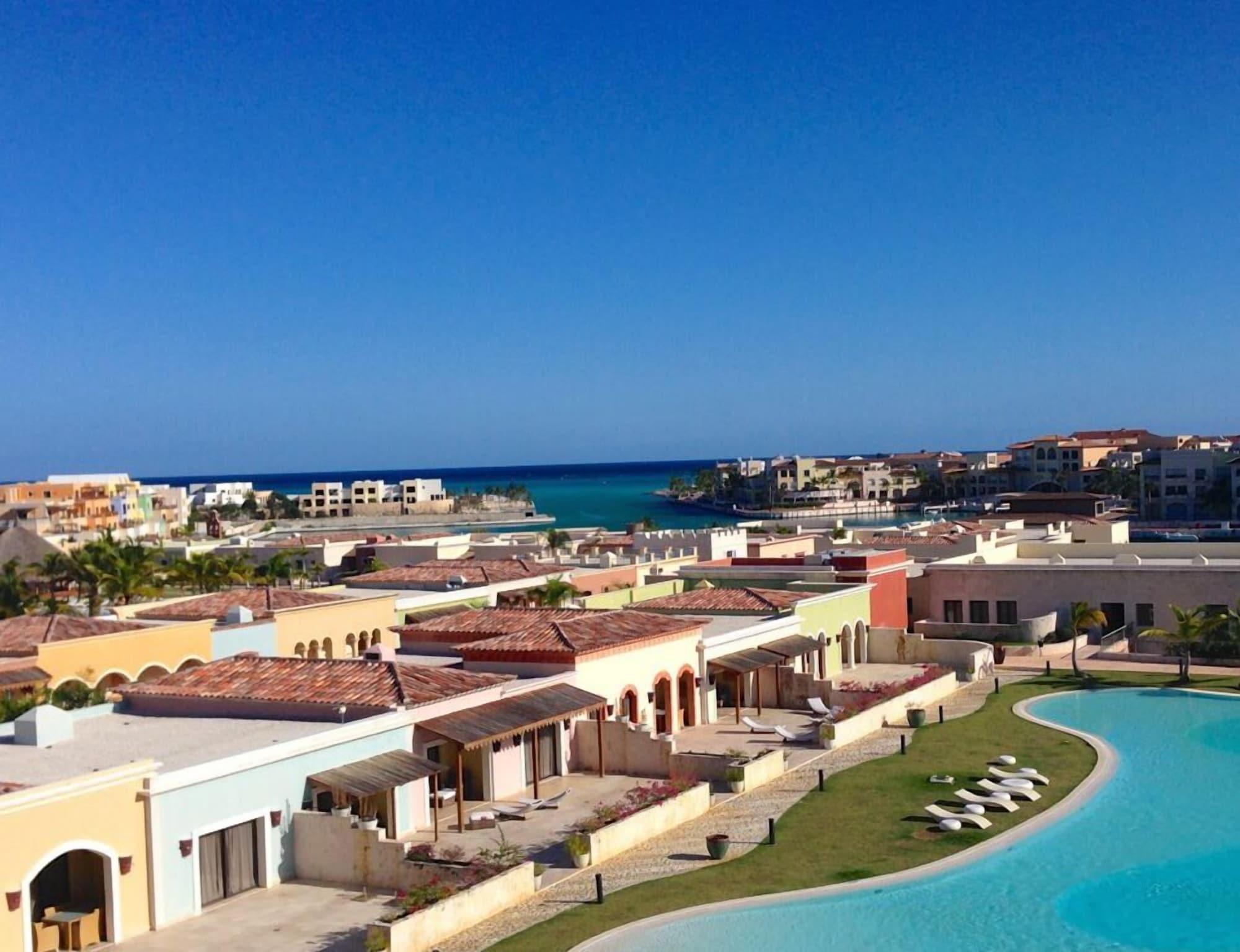 Aparthotel Fishing Lodge Cap Cana 5*