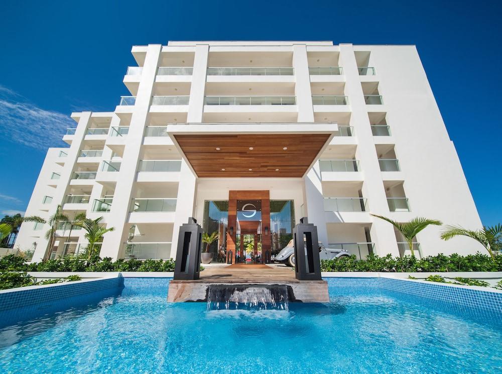 S - Luxury Boutique Montego Bay