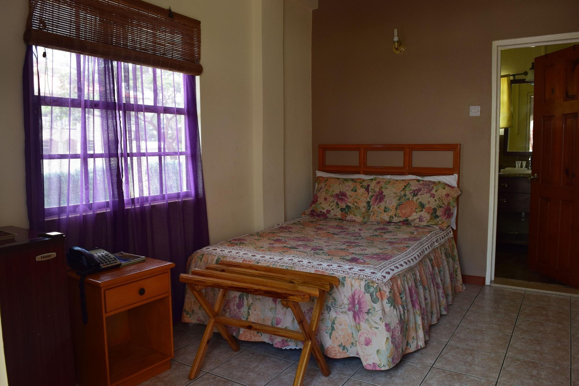 Laurena Hotel Carriacou