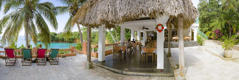 Restaurant Cyvadier Hotel Jacmel