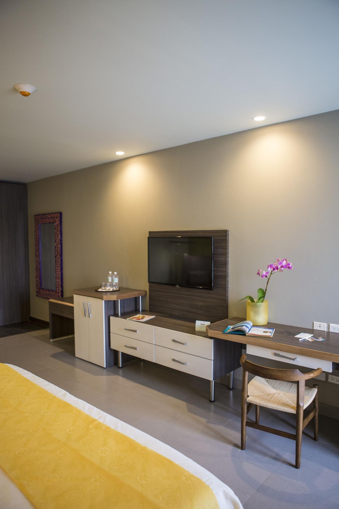 Kinam Hotel 5*