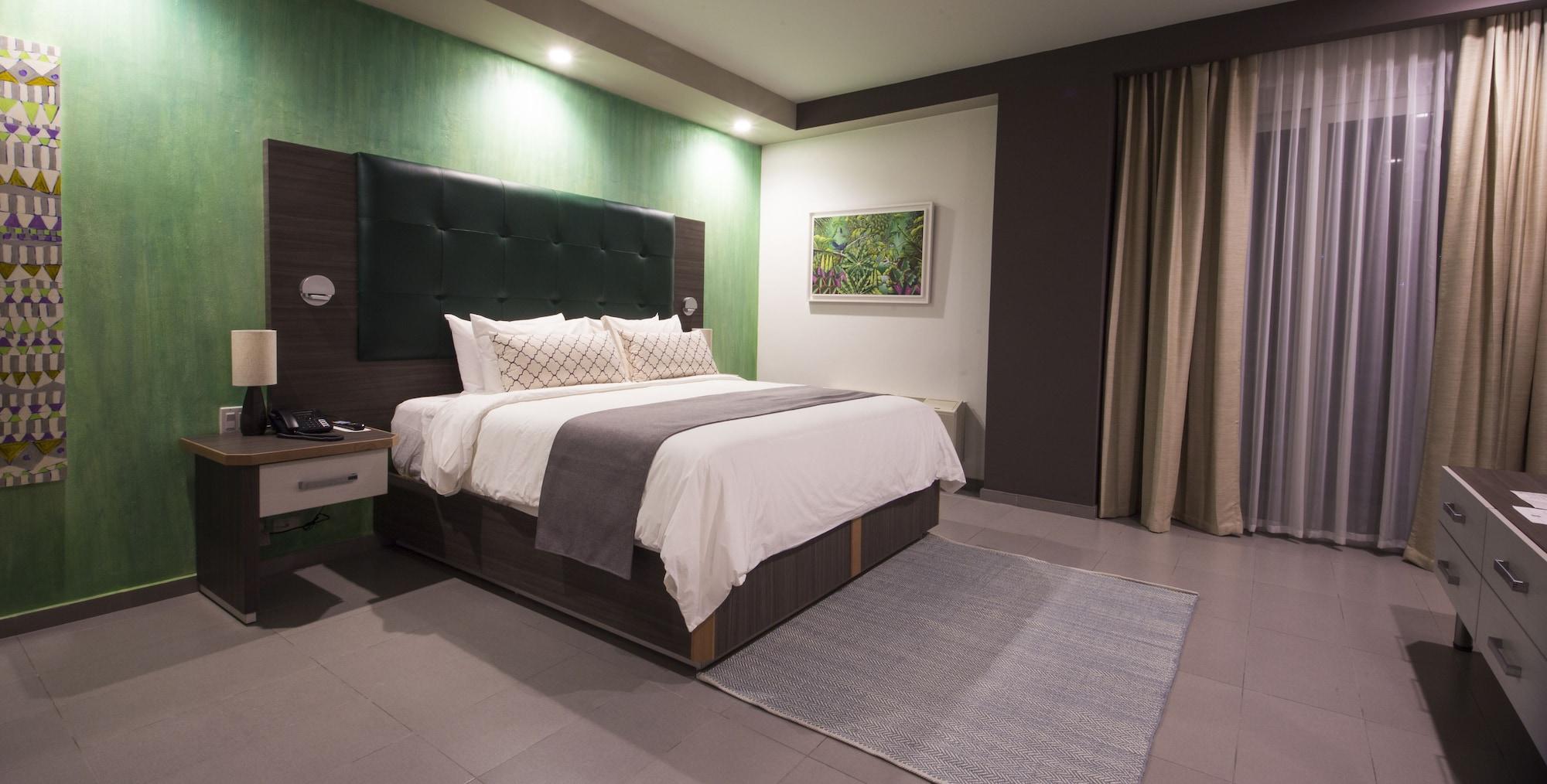 Kinam Hotel 5*