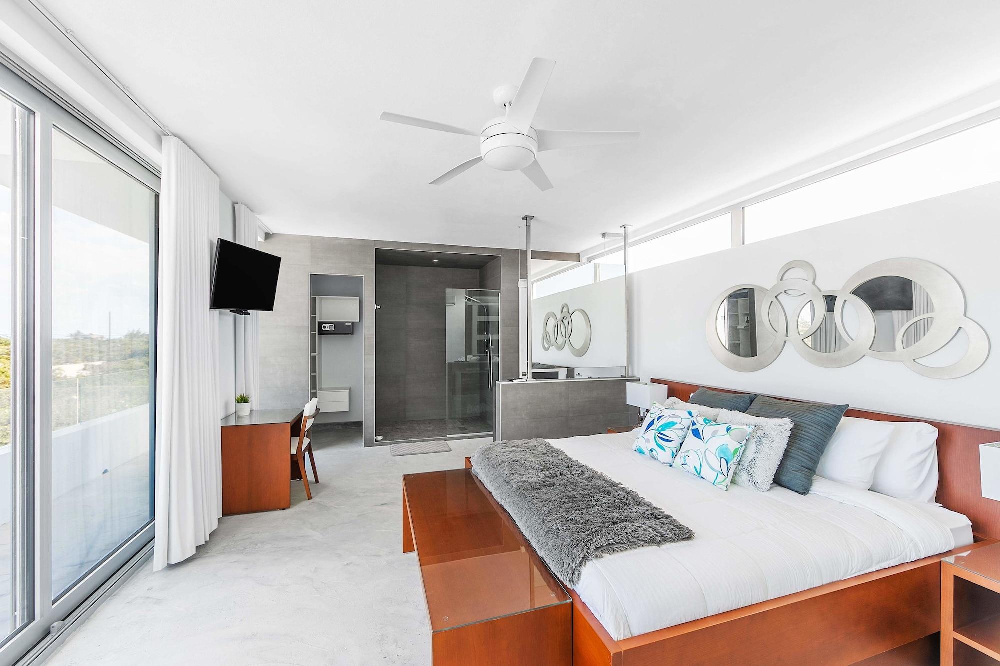 White - 2-bedroom Private - V6 Villa *