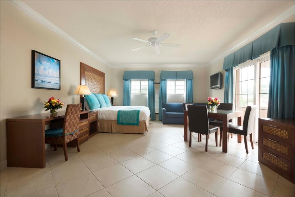 Resort Divi Little Bay 4*