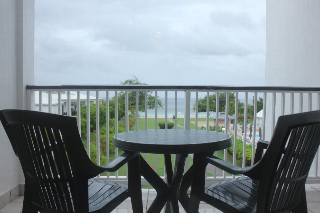 Allamanda 3*