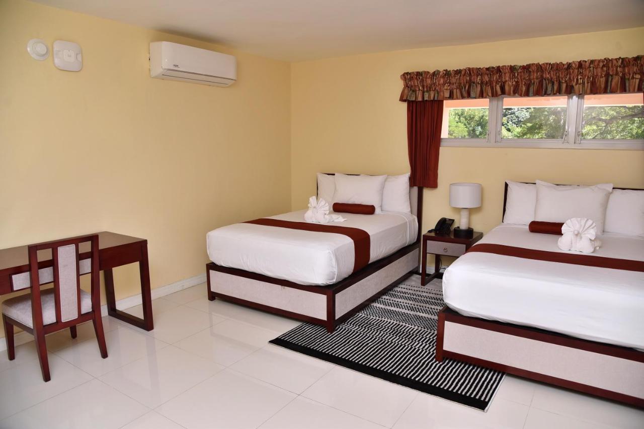 Grand A View Hotel Montego Bay