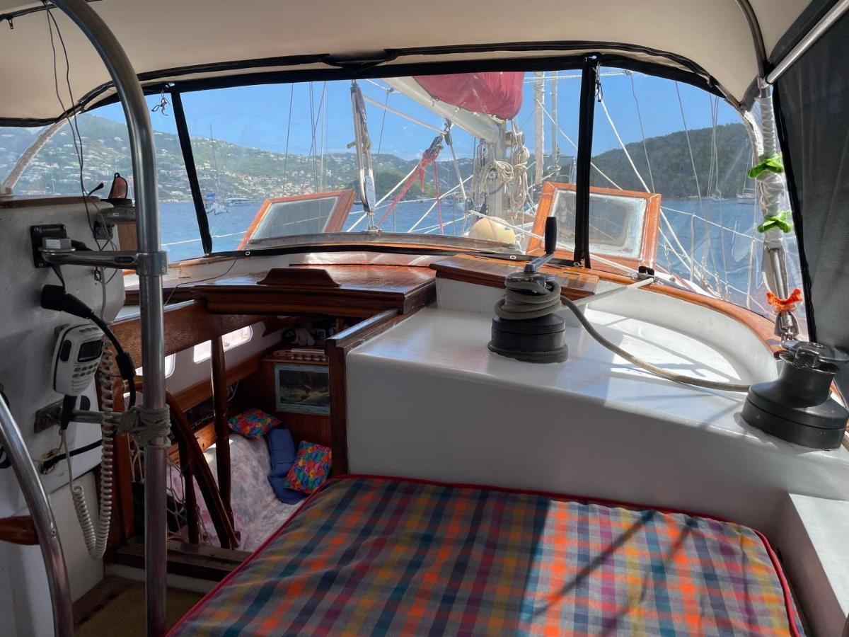Botel St Thomas On Sailboat Ragamuffin Incl Meals Water Toys 2*