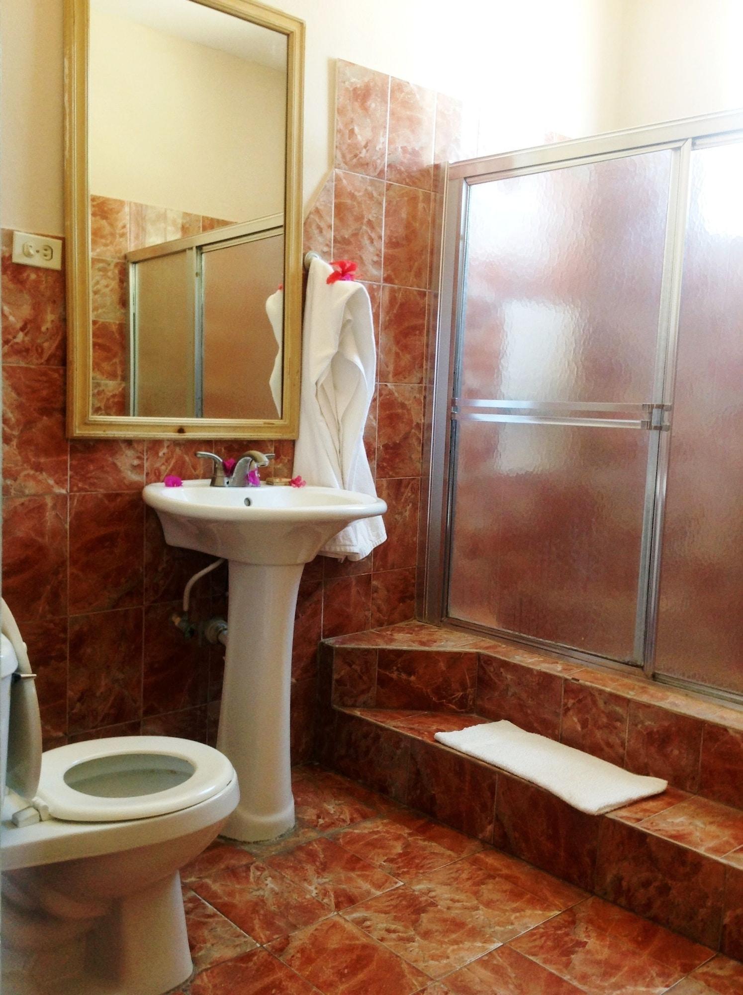 Beau Rivage Hotel 2*