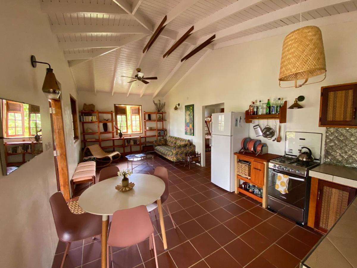 Sea Cliff Eco-cottages & Gin Distillery Holiday home *