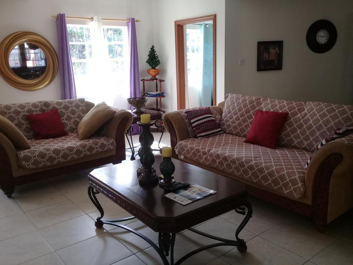 Royal Escape - 1 Guest house *