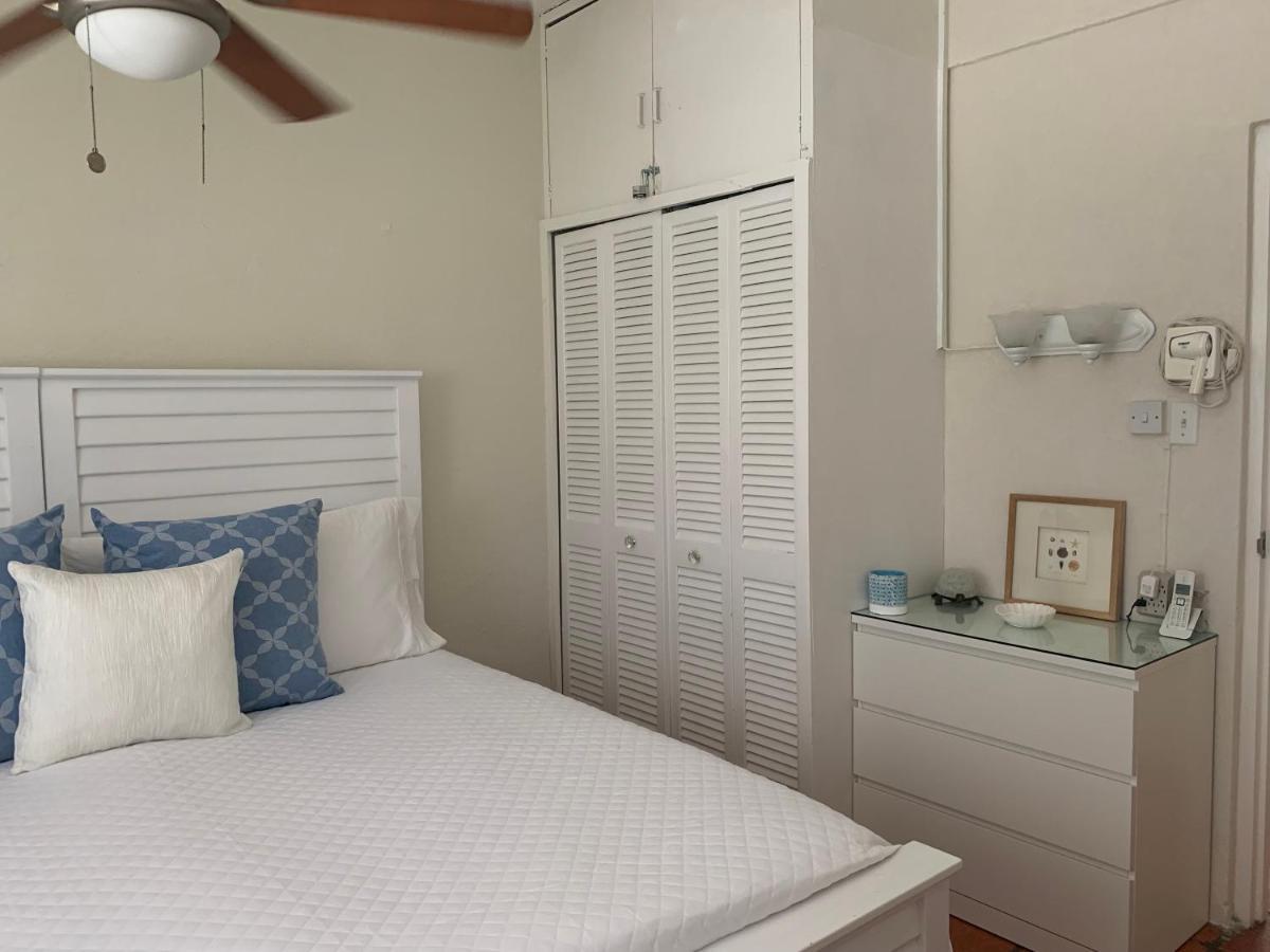 Holiday home Flamboyant Beach House Saint James