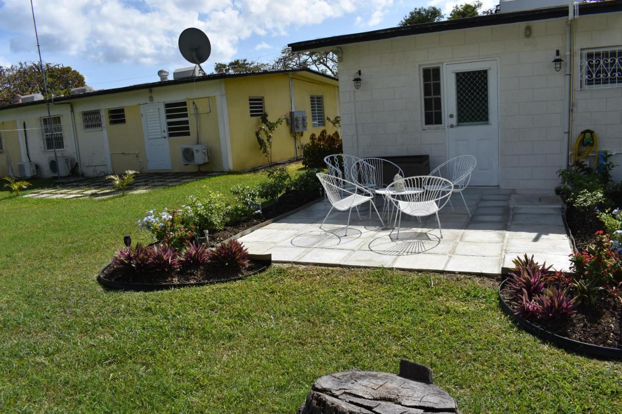 Holiday home Flamboyant Beach House Saint James