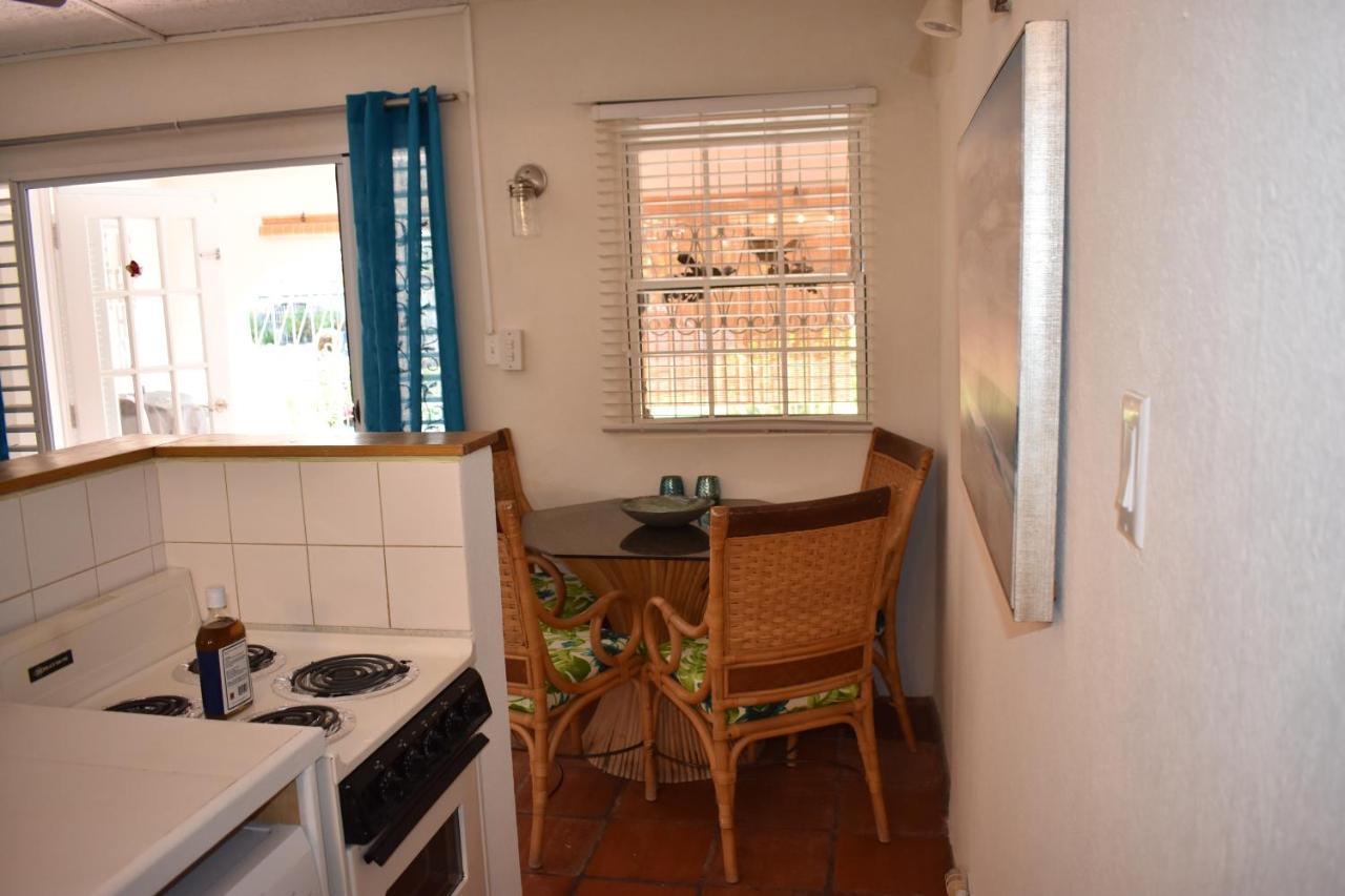Holiday home Flamboyant Beach House Saint James