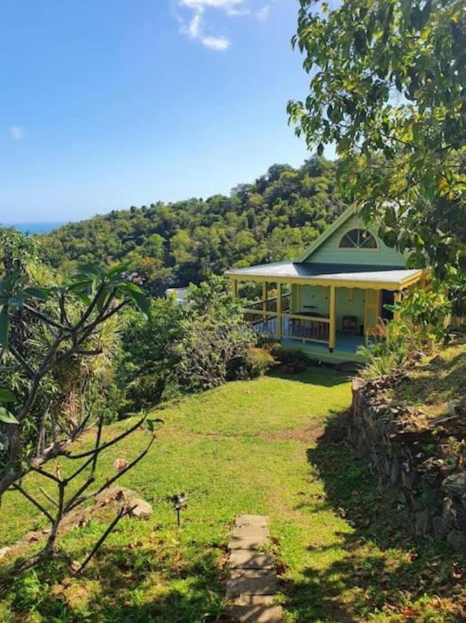 Traditional West Indian On Good Moon Farm Holiday home *