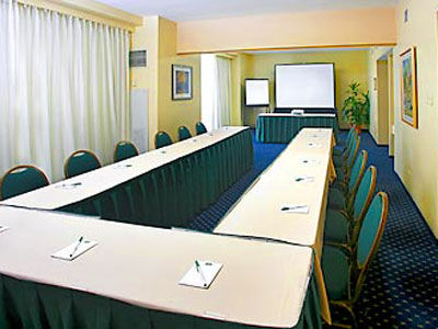 Courtyard By Marriott Miramar Hotel
