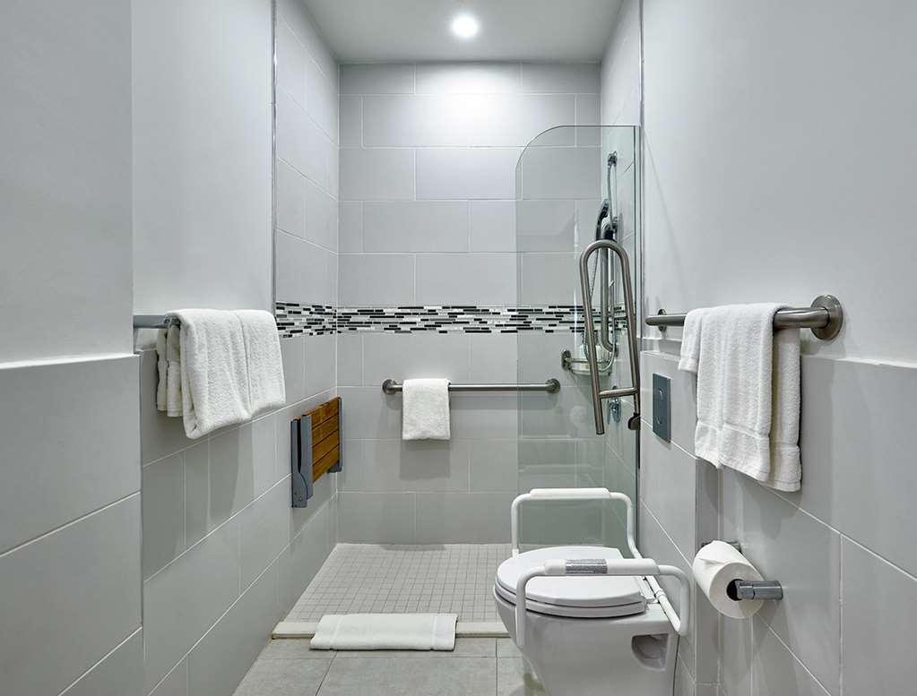 Hotel R 4*