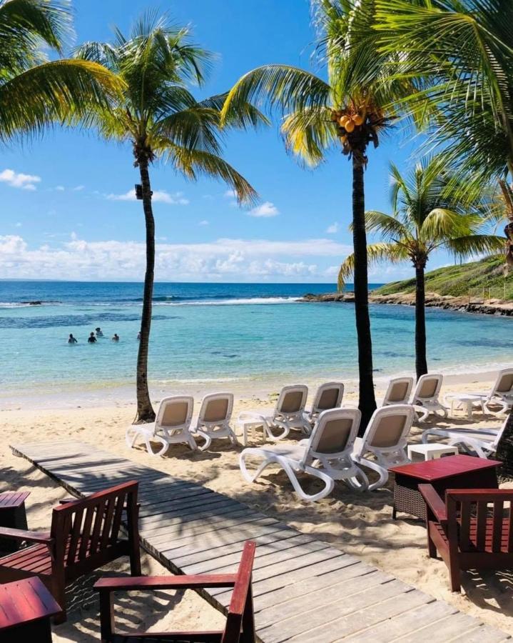 Lux Kevy Manganao Vue Sur Mer, Piscine & Privee