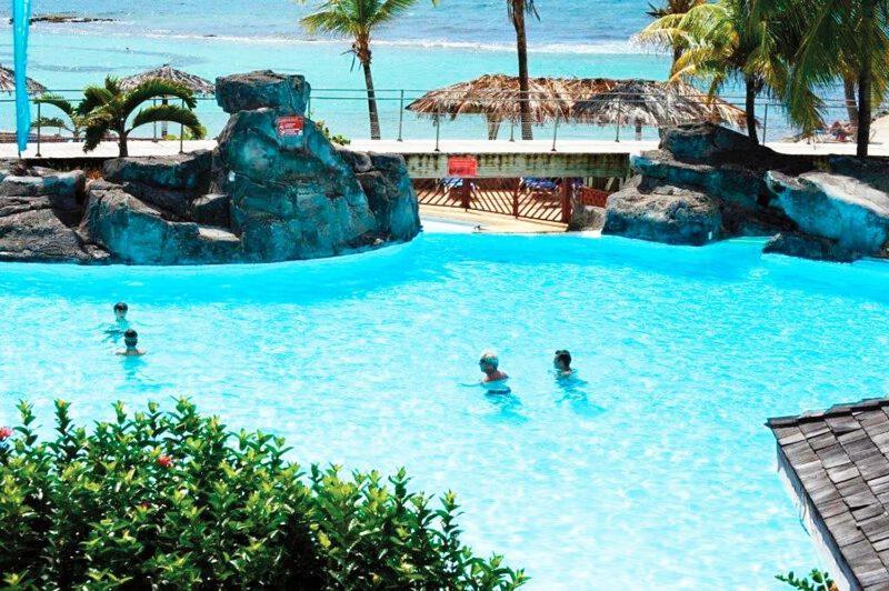Apartment Lux Kevy Manganao Vue Sur Mer, Piscine & Privee