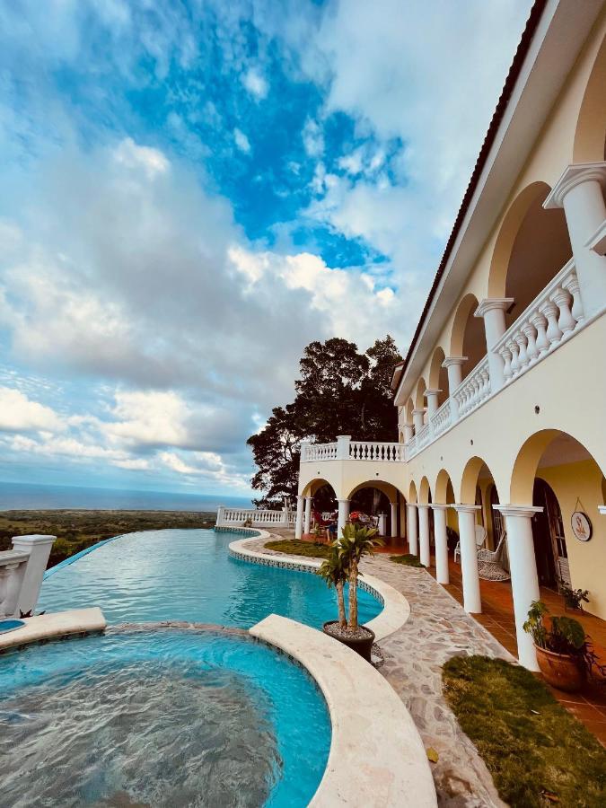 Hospedagem domiciliar El Castillo Tropical *