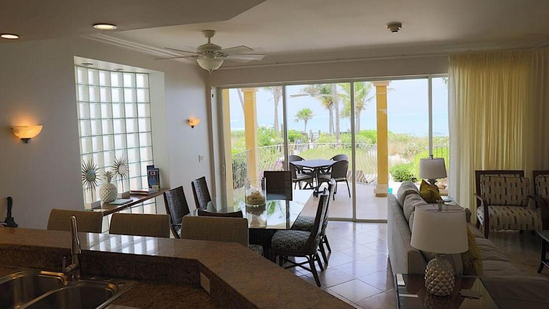 Hotel The Renaissance Providenciales