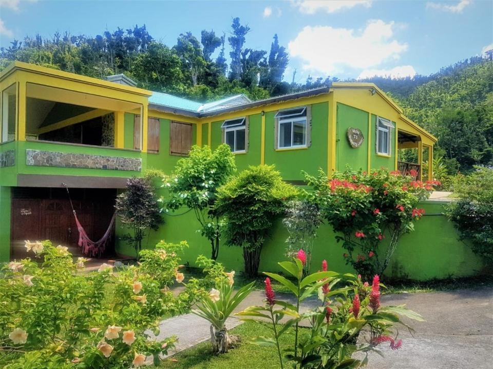 Lodge Serenity Dominica *