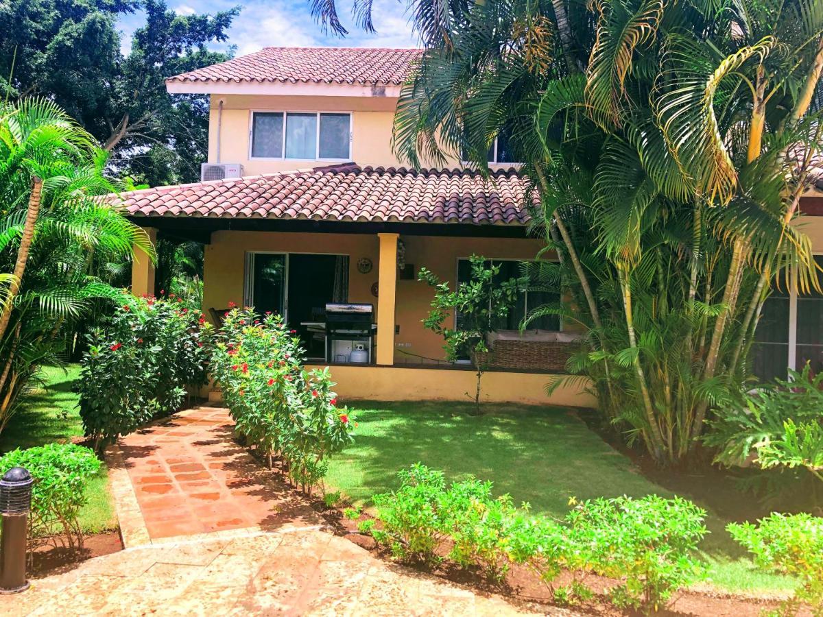 Beautiful Metro Country Club, Villa